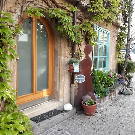 Im Grunen Haus